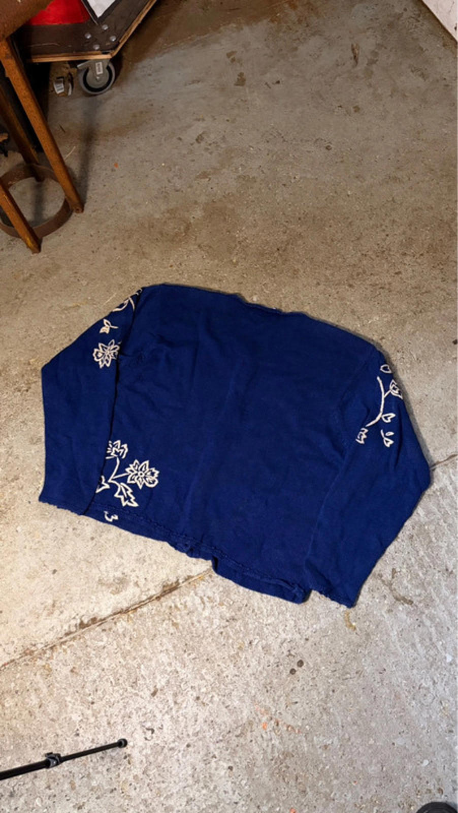 Vintage Pendleton Embroidered Cardigan - Navy Blue Floral Knit