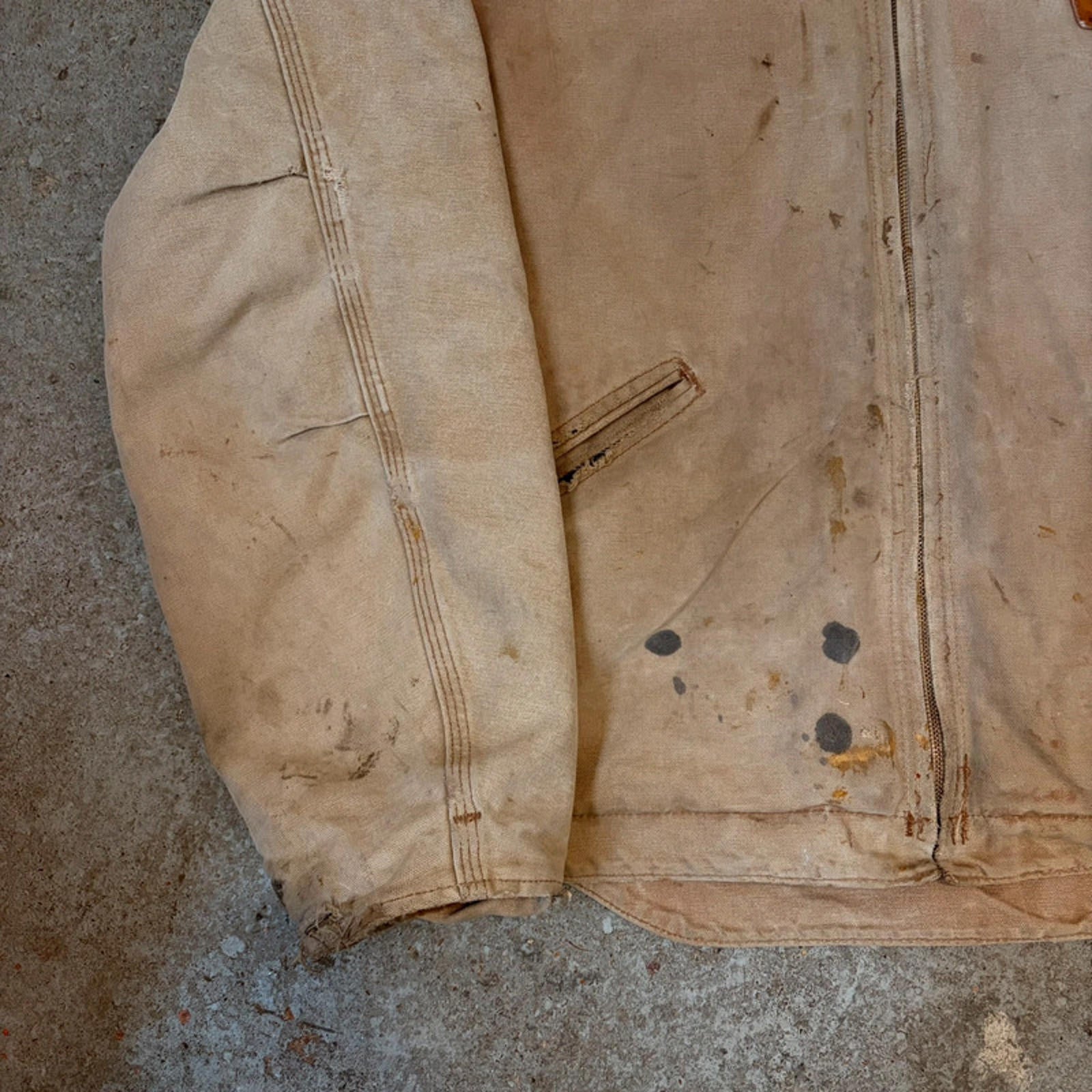 Carhartt Sandstone Active Jacket (J141) - Distressed Khaki