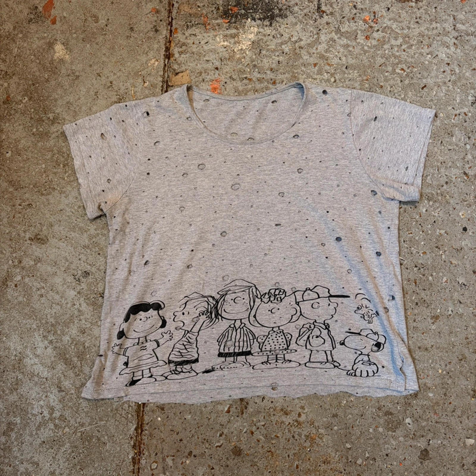 Peanuts Distressed Graphic T-Shirt