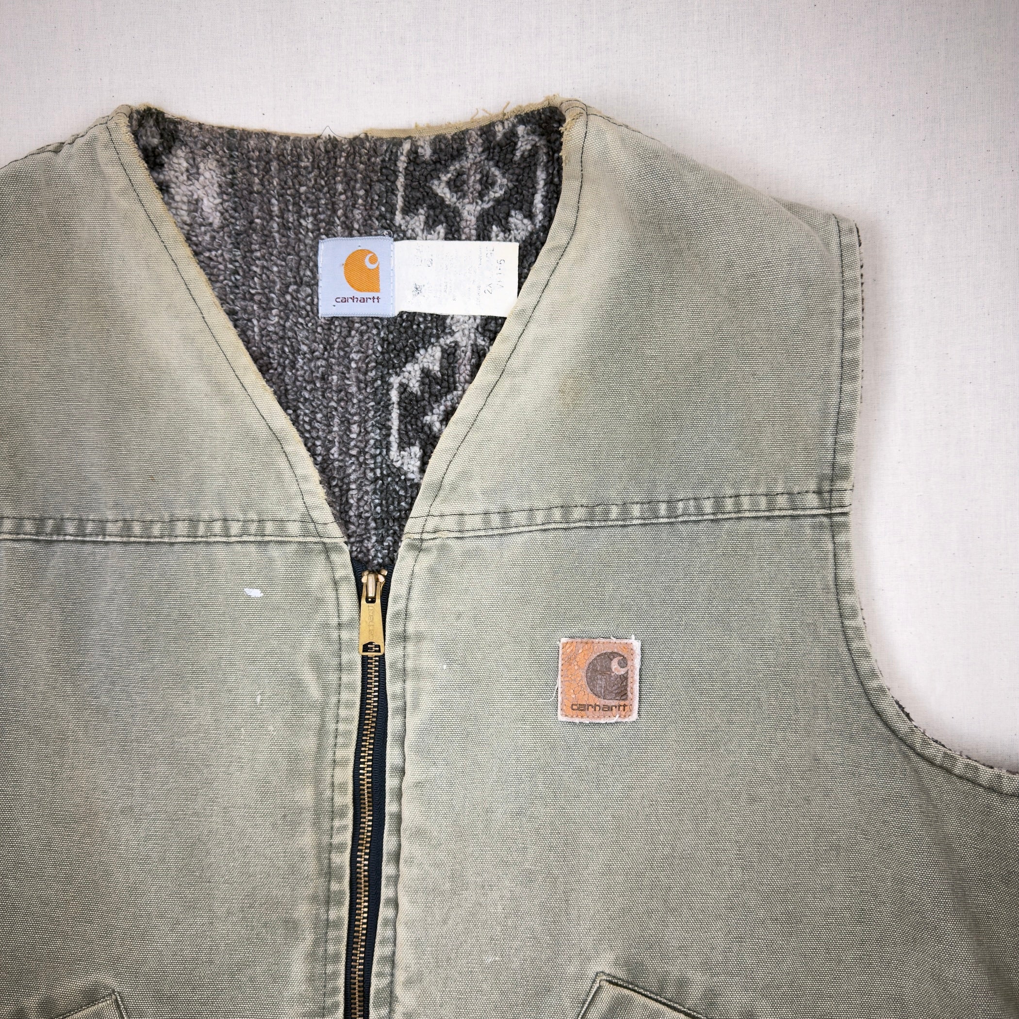 Carhartt - Sandstone Vest - Moss Green / Aztec Quilt Lined (XXL)