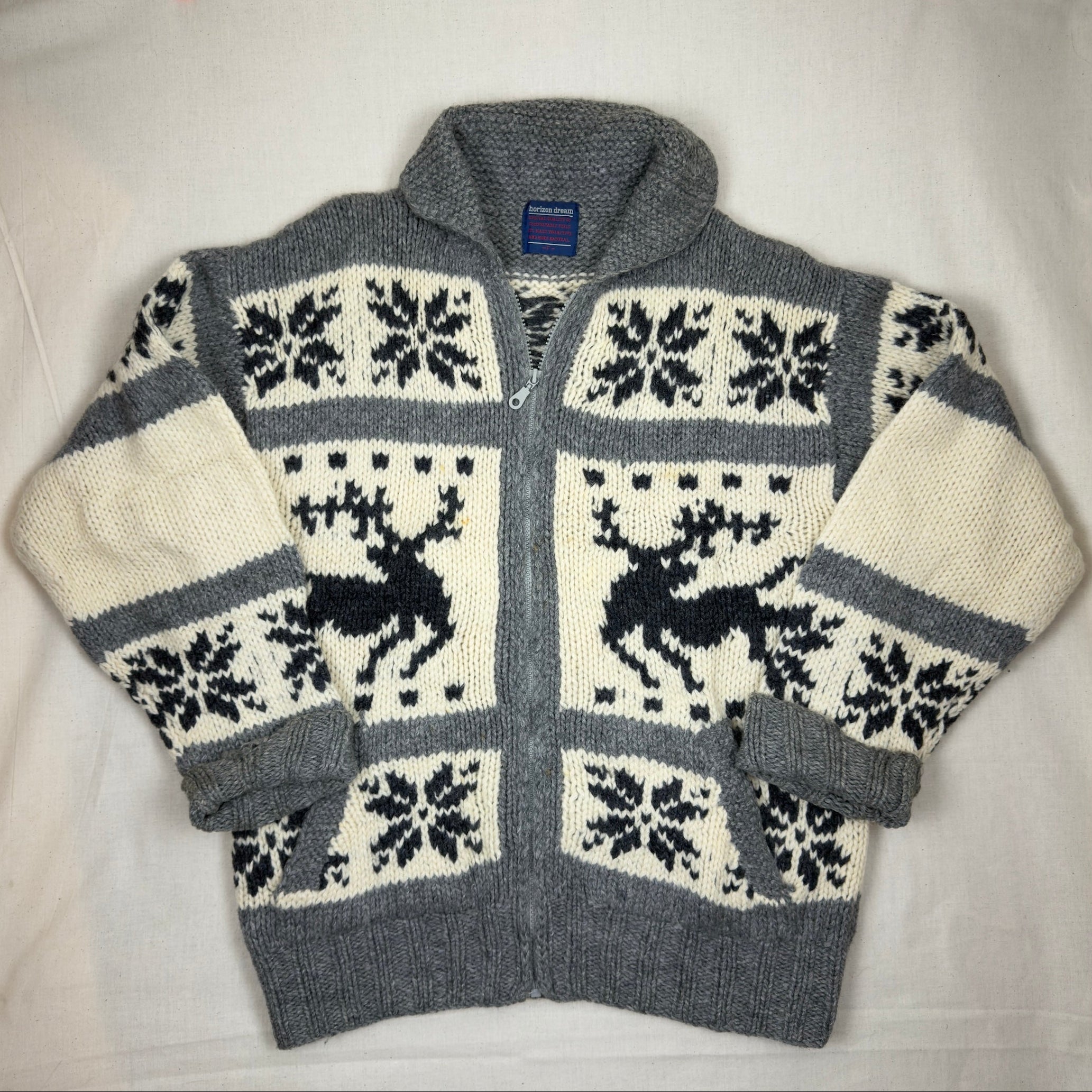 Horizon Dream - Cowichan Full-Zip Knit Sweater - Gray/White (Large)