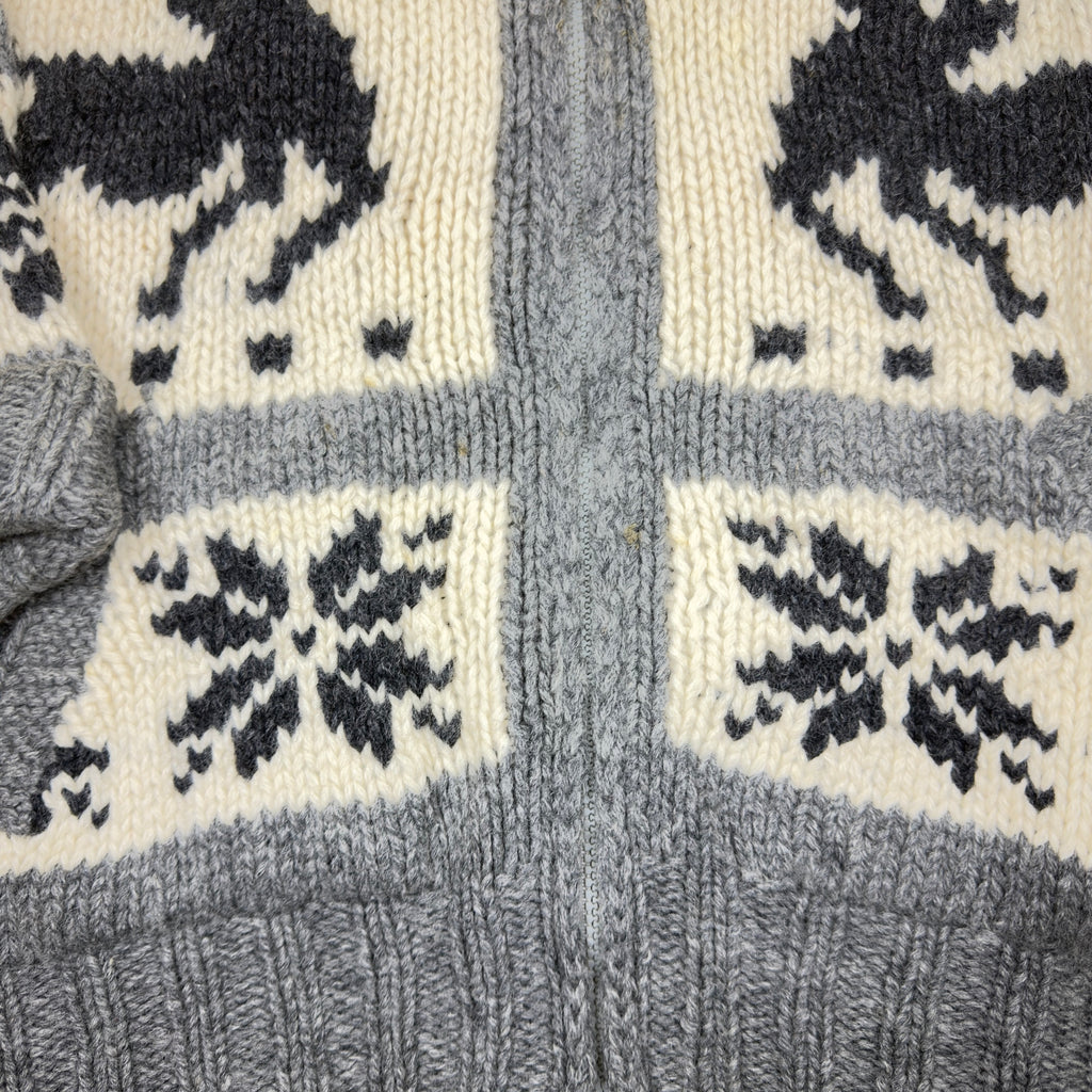 Horizon Dream - Cowichan Full-Zip Knit Sweater - Gray/White (Large)