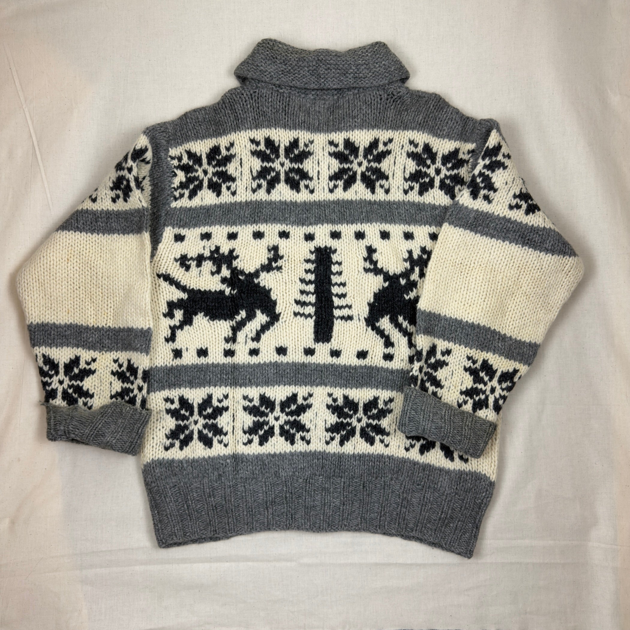 Horizon Dream - Cowichan Full-Zip Knit Sweater - Gray/White (Large)