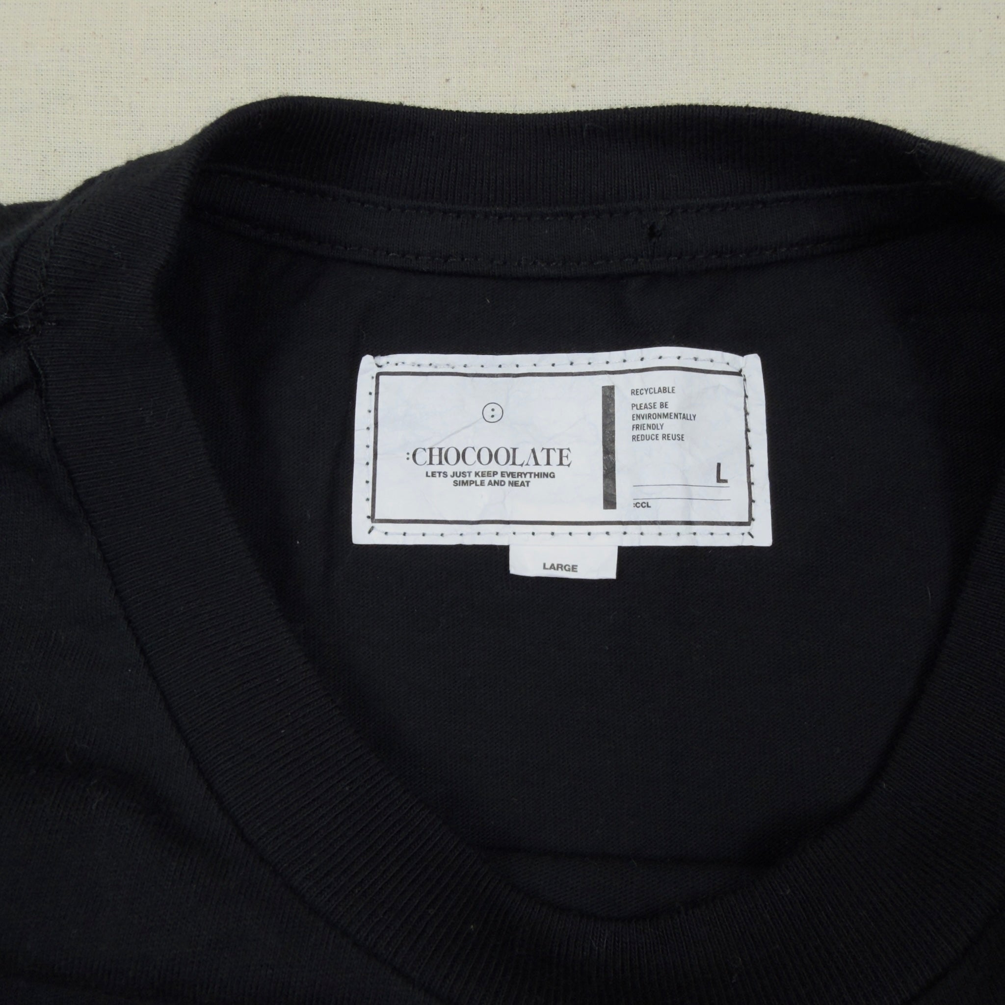 Charlie Brown / CHOCOOLATE - Graphic Skeleton T-Shirt - Black (L)