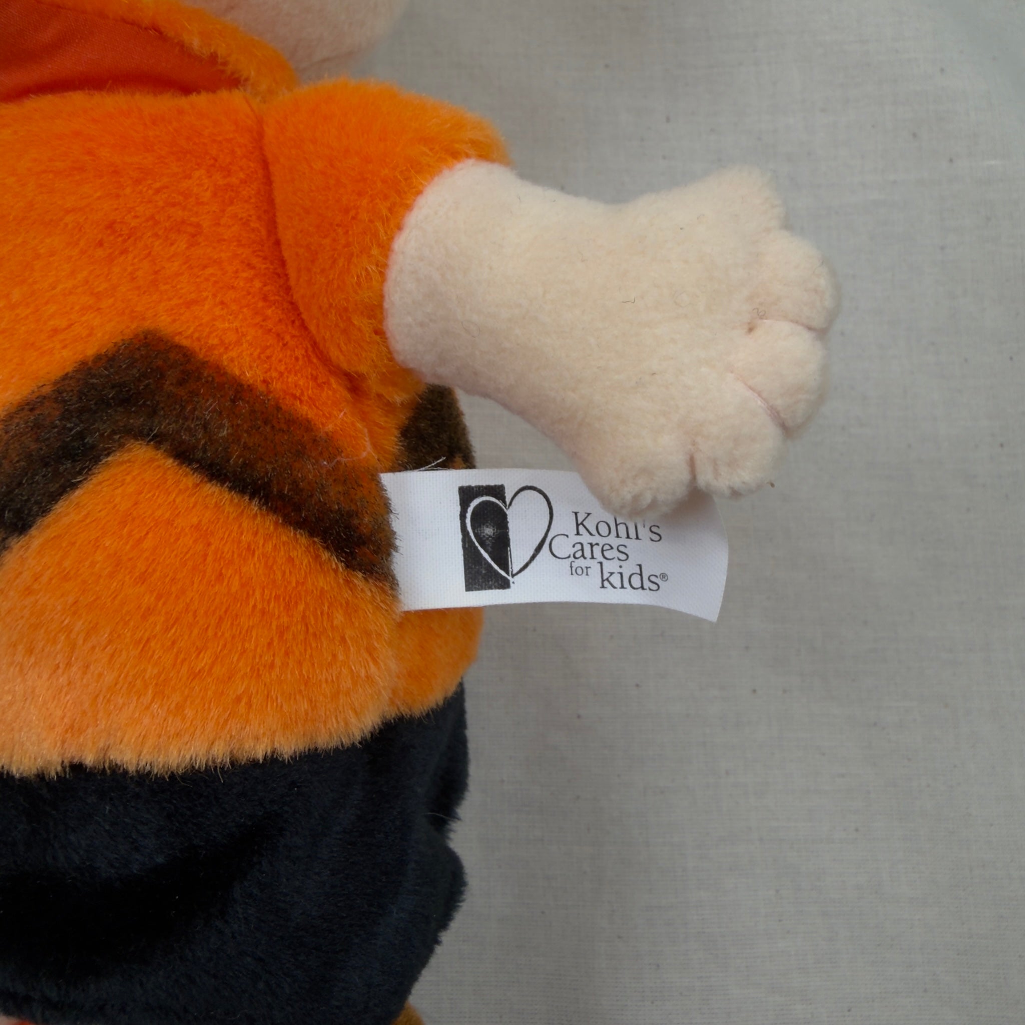 Charlie Brown - Modern Plush Doll - Orange (OS)