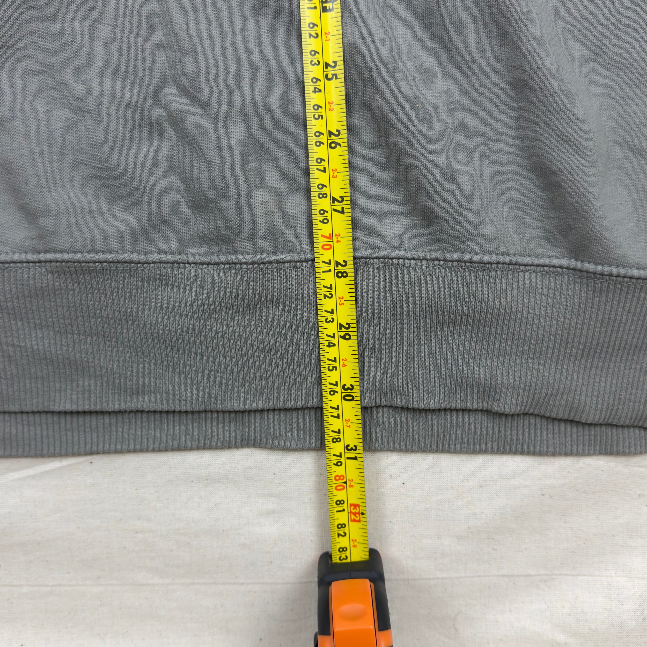 Port & Company / Linus - Bootleg Copyright Graphic Sweatshirt - Grey (L)